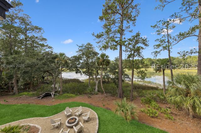 221 Callawassie Dr, Okatie, SC 29909