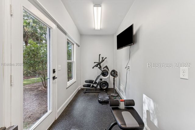 221 Callawassie Dr, Okatie, SC 29909