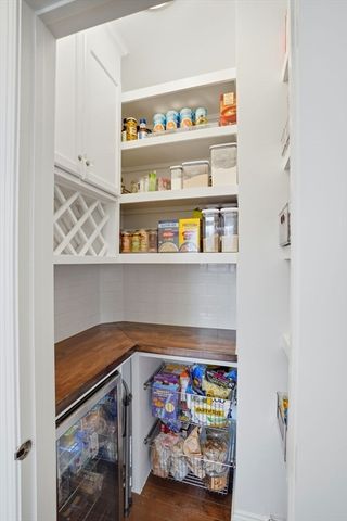 45 Hemlock Way, Cohasset, MA 02025