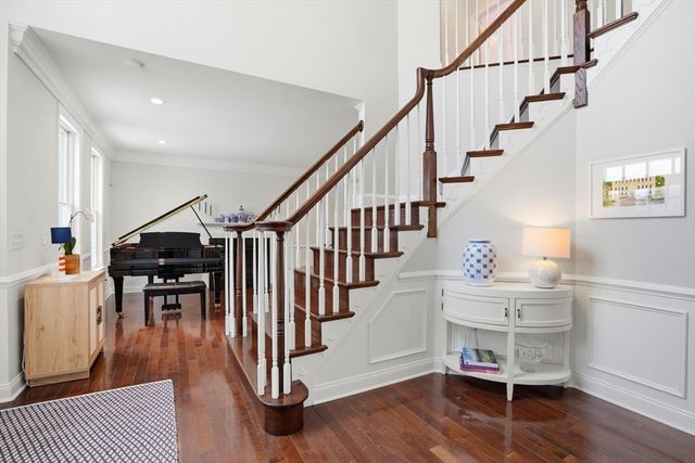 45 Hemlock Way, Cohasset, MA 02025