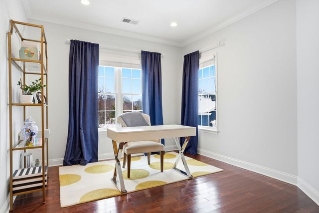 45 Hemlock Way, Cohasset, MA 02025