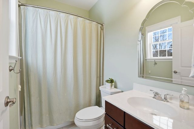 45 Hemlock Way, Cohasset, MA 02025