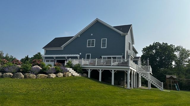 45 Hemlock Way, Cohasset, MA 02025