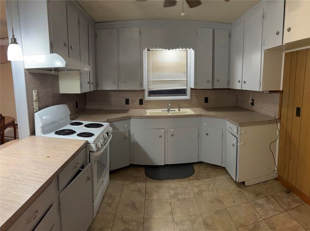 295 Calvin Liner Road, Minden, LA 71055