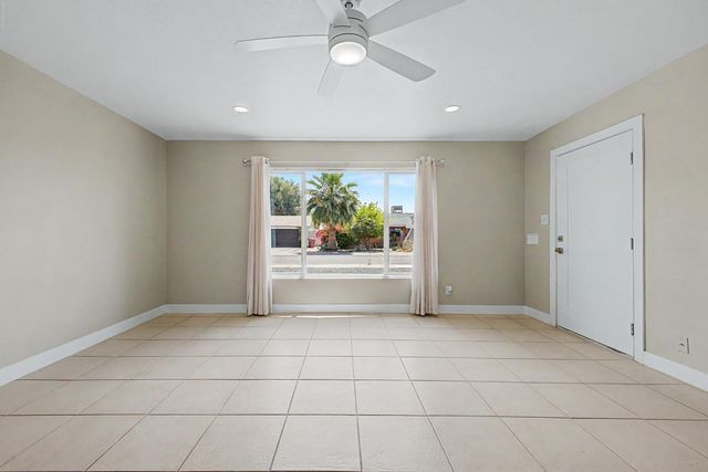 8730 E Rancho Vista Drive, Scottsdale, AZ 85251