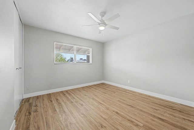 8730 E Rancho Vista Drive, Scottsdale, AZ 85251