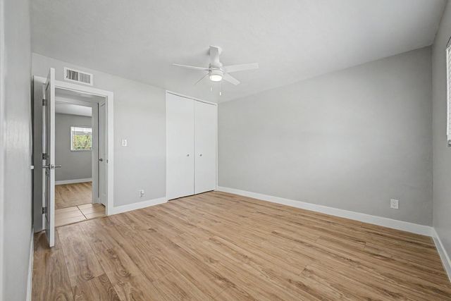 8730 E Rancho Vista Drive, Scottsdale, AZ 85251
