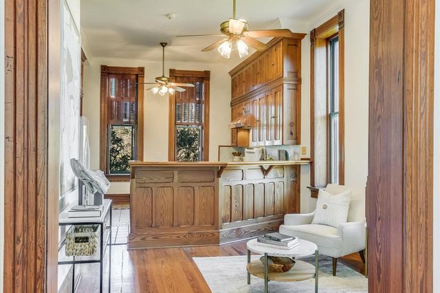 400 Academy DR, Austin, TX 78704