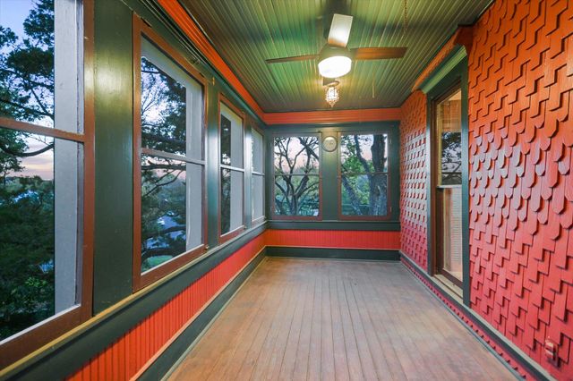 400 Academy DR, Austin, TX 78704