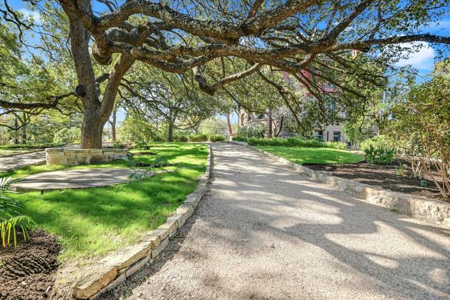 400 Academy DR, Austin, TX 78704