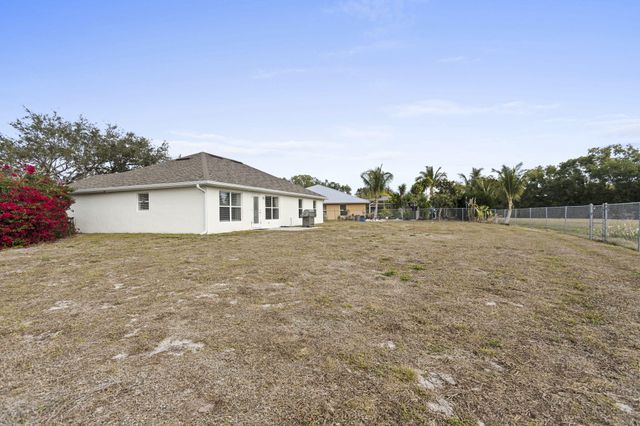 6942 NW Hershy Circle, Port St. Lucie, Port St Lucie, FL 34983