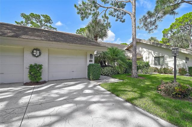 3217 SANDLEHEATH 45, Sarasota, FL 34235