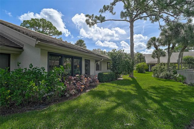 3217 SANDLEHEATH 45, Sarasota, FL 34235
