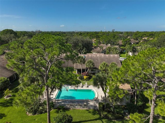 3217 SANDLEHEATH 45, Sarasota, FL 34235