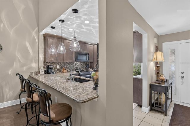 3217 SANDLEHEATH 45, Sarasota, FL 34235
