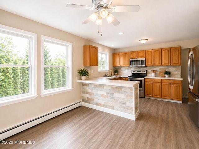 1821 Hovsons Boulevard, Toms River, NJ 08753