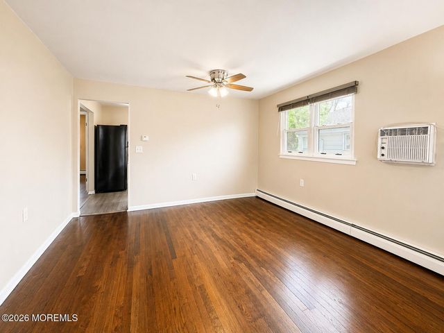 1821 Hovsons Boulevard, Toms River, NJ 08753