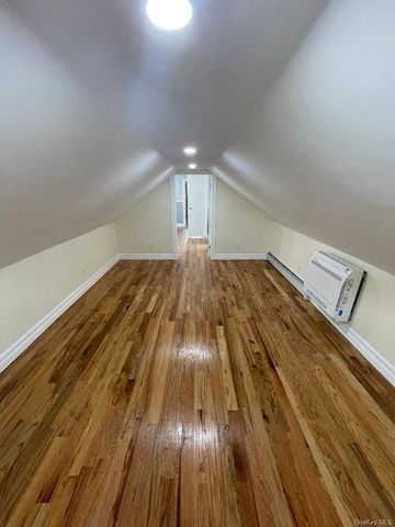 839 Clarence Avenue, Bronx, NY 10465