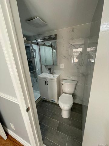 839 Clarence Avenue, Bronx, NY 10465