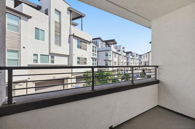 2814 Avella Cir, San Diego, CA 92108