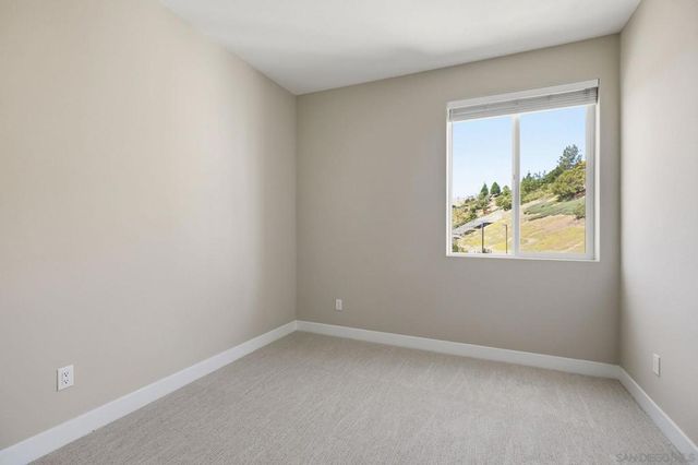 2814 Avella Cir, San Diego, CA 92108