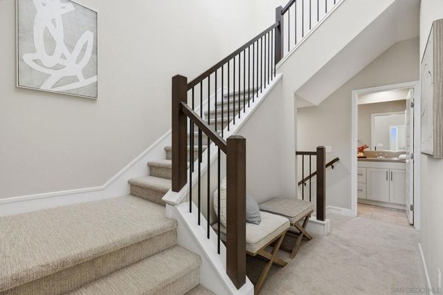 2814 Avella Cir, San Diego, CA 92108