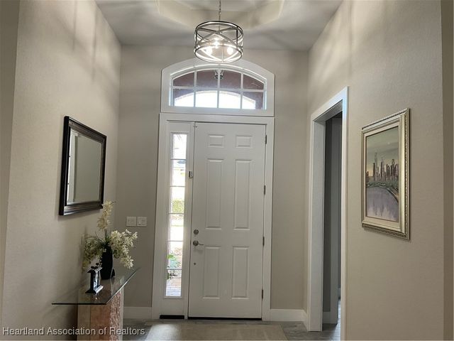3037 Royal Oaks Court, Sebring, FL 33875