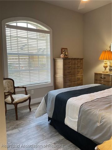 3037 Royal Oaks Court, Sebring, FL 33875
