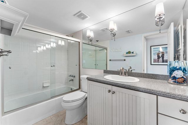 1160 Hillsboro Mile 205, Hillsboro Beach, FL 33062