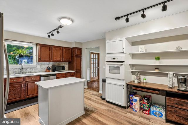 4317 WINTHROP DR, Harrisburg, PA 17112