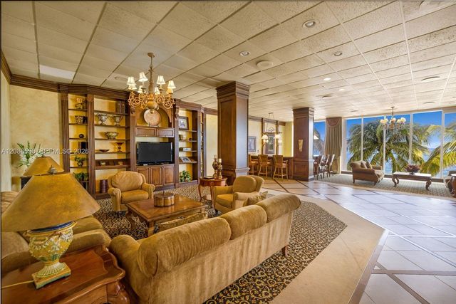 4280 Galt Ocean Drive 3B, Fort Lauderdale, FL 33308