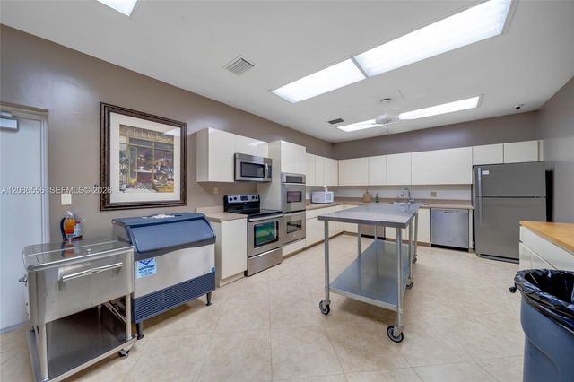 4280 Galt Ocean Drive 3B, Fort Lauderdale, FL 33308