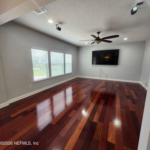 201 EDGEFORD Court, St. Johns, FL 32259