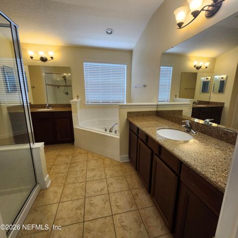 201 EDGEFORD Court, St. Johns, FL 32259
