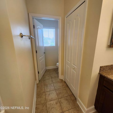 201 EDGEFORD Court, St. Johns, FL 32259