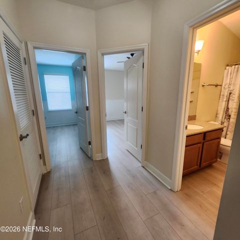 201 EDGEFORD Court, St. Johns, FL 32259