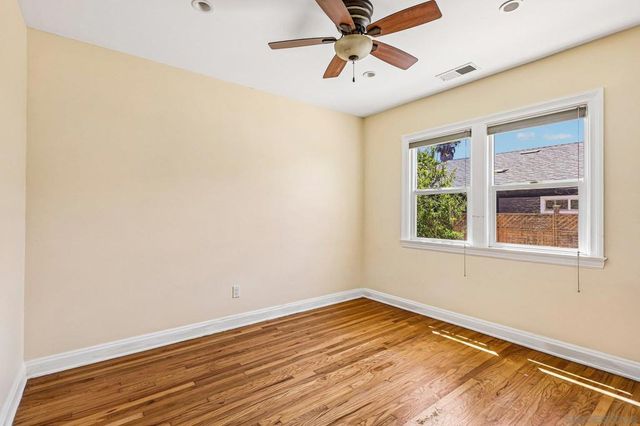 3378 N Mountain View Dr, San Diego, CA 92116