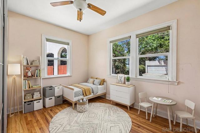 3378 N Mountain View Dr, San Diego, CA 92116