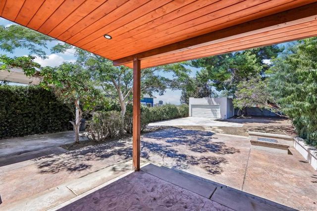 3378 N Mountain View Dr, San Diego, CA 92116