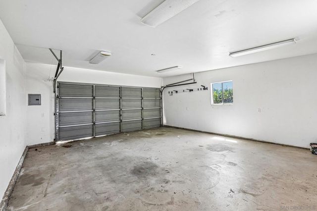 3378 N Mountain View Dr, San Diego, CA 92116