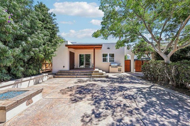 3378 N Mountain View Dr, San Diego, CA 92116