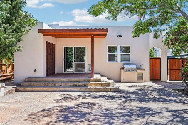 3378 N Mountain View Dr, San Diego, CA 92116