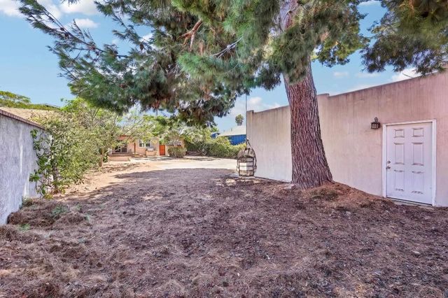 3378 N Mountain View Dr, San Diego, CA 92116