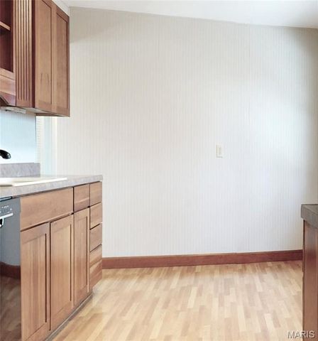 34 James Drive, St Charles, MO 63301