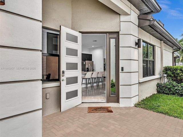 4936 Whispering Way 4936, Dania Beach, FL 33312