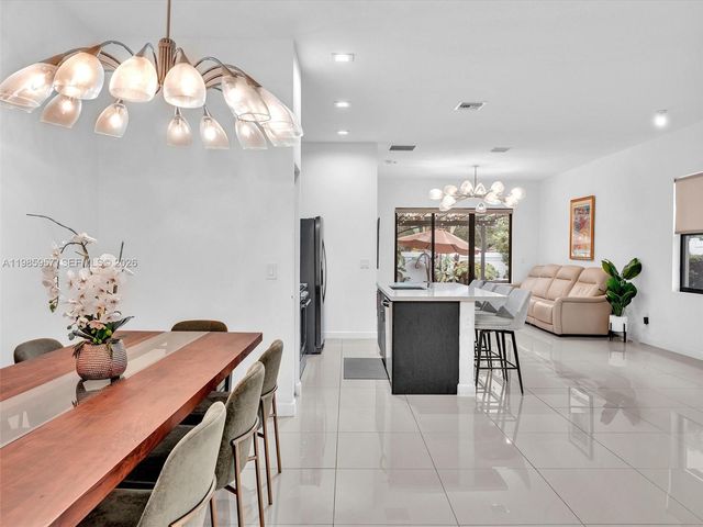 4936 Whispering Way 4936, Dania Beach, FL 33312