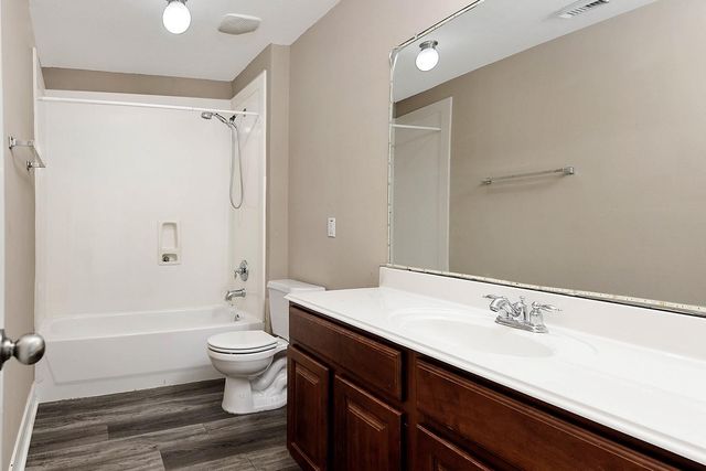 6327 Spring Creek Oaks Drive, Spring, TX 77379