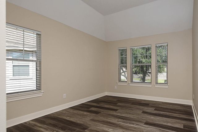 6327 Spring Creek Oaks Drive, Spring, TX 77379