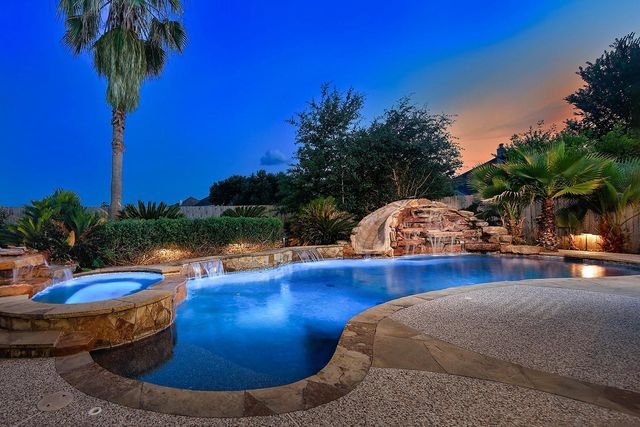 6327 Spring Creek Oaks Drive, Spring, TX 77379