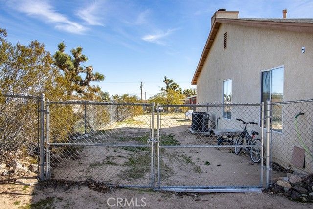 3619 Lexington, Yucca Valley, CA 92284